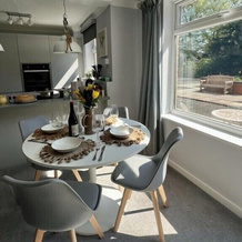 Sunny 2-Bedroom Flat In Hoddesdon, Ходдесдон — фото 5