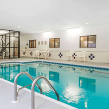 Comfort Inn & Suites East Moline near I-80, 卡本克利夫 — 照片 5