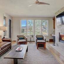 2Br Gorgeous & Updated Condo Arrowhead 2 Bedrooms 2 Bathrooms Condo, Beaver Creek — photo 3