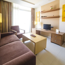 Exe Cunit Suites & Spa, Cunit — photo 2