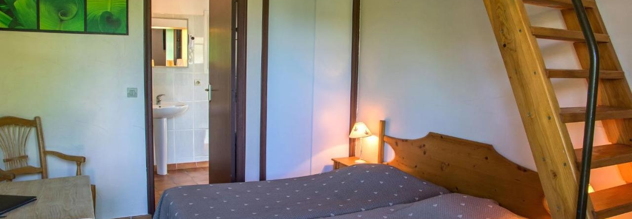 Hotel L'escarbille, Saint-Martin-d'Ardeche — photo 1