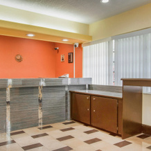 OYO Superior Budget Inn Bartow, 巴尔陶 — 照片 2