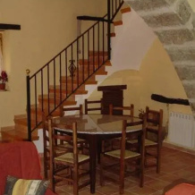 Casa dels Quatre Cantons, 特拉伊格拉 — 照片 2