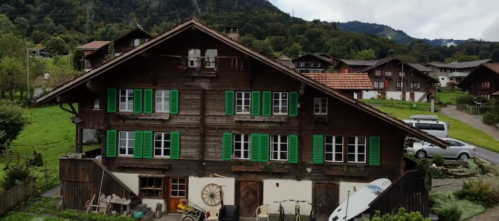 Lake View Chalet , Därligen, 达林根 — 照片 1