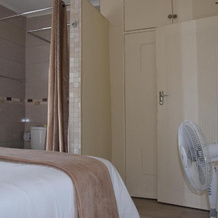 Moye Guest House, Farrarmere — photo 2