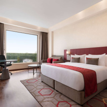 Ramada Plaza by Wyndham Lucknow, 勒克瑙 — 照片 2