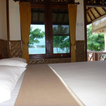 Nirvana Gili Sudak Lombok Resort, 西切科通 — 照片 3