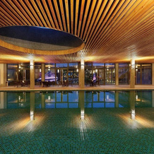Bazhou MingTang Sun Moon Lake Hot Spring Hotel, 良坊 — 照片 2