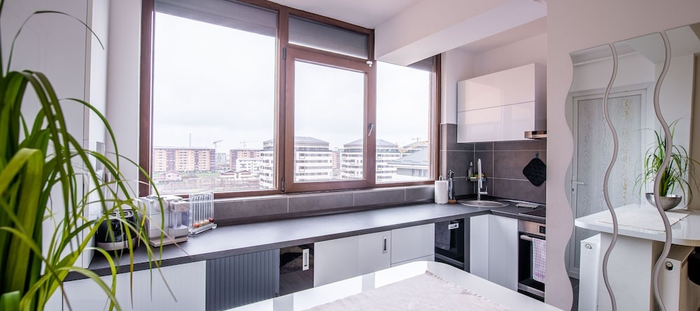 Luxury Apartment Militari Residence M3, 基亚日纳 — 照片 1
