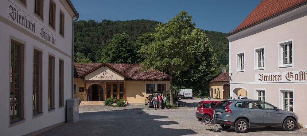 Landhotel - Brauereigasthof Schneider, Эссинг — фото 1