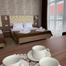 Golden Plaza Guest House, Dzhubga — photo 4