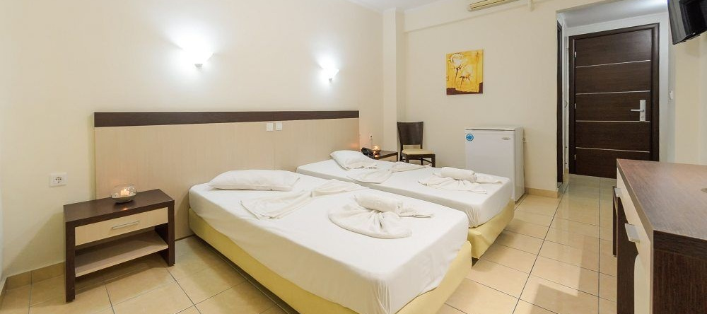 Ionian Star Hotel, Пигадакия — фото 1