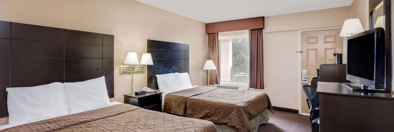 Travelodge By Wyndham Ozona, Озона — фото 1