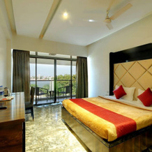 Hotel Apaar with Sea Face Garden Restaurant, 第乌 — 照片 5