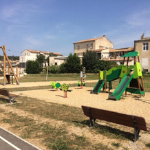 Le Calme Et la Tranquilite a 15 Minutes D'avignon, 科蒙-叙尔-迪朗斯 — 照片 4