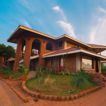 Kyriad Prestige Riverside Amba Ghat by OTHPL, 安巴 — 照片 2