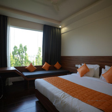 Hotel Makhan Vihar, 安比卡普尔 — 照片 4