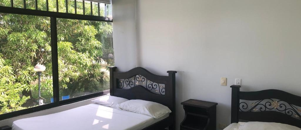 Casa Girardot Condominio El peñon 5 Habitaciones., 希拉尔多 — 照片 1