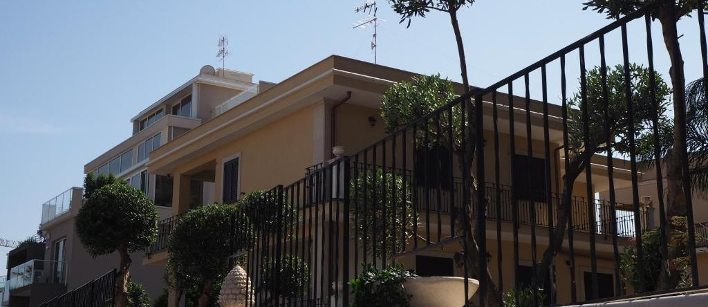 Viaggio in Sicilia B&B, 卡塔尼亚省格拉维纳 — 照片 1