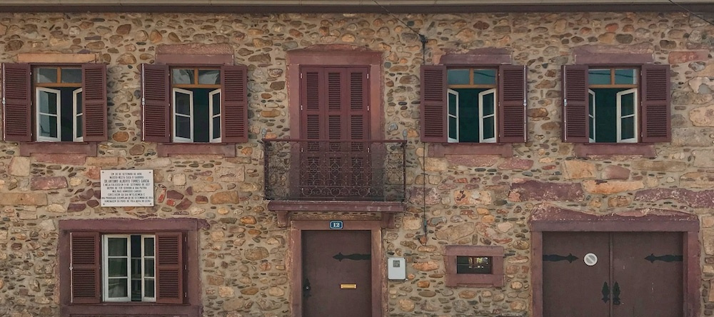 Portantiqua Guest House, 戈伊什 — 照片 1