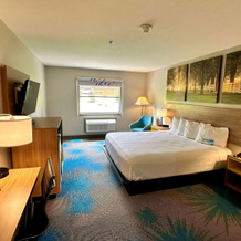 Days Inn & Suites by Wyndham Wynne, 温 — 照片 3