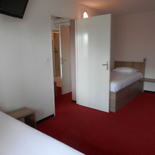 Ever Route 64 Brit Hotel Tarbes Ibos, Ibos — photo 4