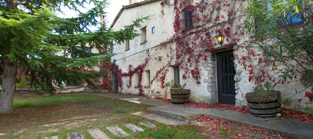 Masia Olivera, Subirats — photo 1