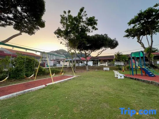 Spacious 2 Storey Homestay Tanjung Bungah 25pax by 3C / Evergreen Corner Tanjung Bungah, Tanjung Tokong — photo 1