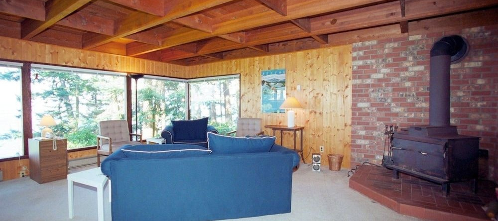 Mutiny Bay Waterfront House, 弗里兰 — 照片 1