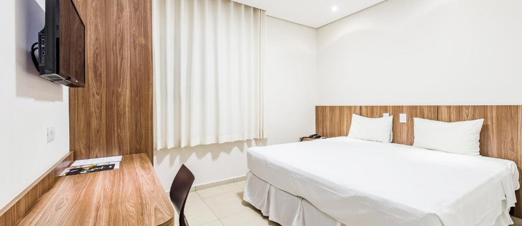 Serata Hotel, Фернандопулиш — фото 1