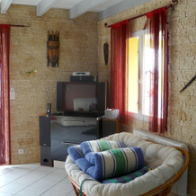 House With 2 Bedrooms in Salles-curan, With Wonderful Lake View, Enclosed Garden and Wifi, 萨勒屈朗 — 照片 5