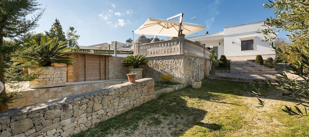 Trullo Verde, Мартина Франка — фото 1