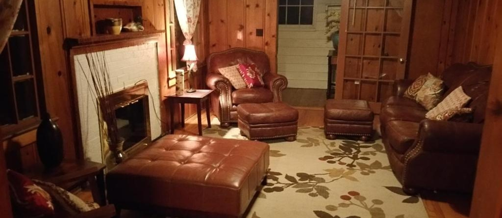 Historic Smarthouse Charming Comfy King, 克拉马斯福尔斯 — 照片 1