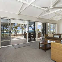 Waterfront Retreat with room for a boat - Welsby Pde, Bongaree, 邦加里 — 照片 2