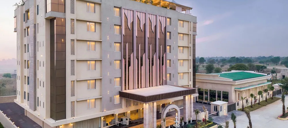 Regenta Anantam Resort Khatu Shyam Ji, Сикар — фото 1
