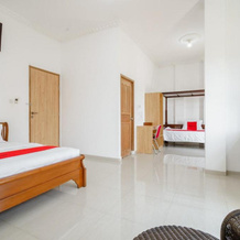 RedDoorz Syariah near Lahat Station, Lahat — photo 2