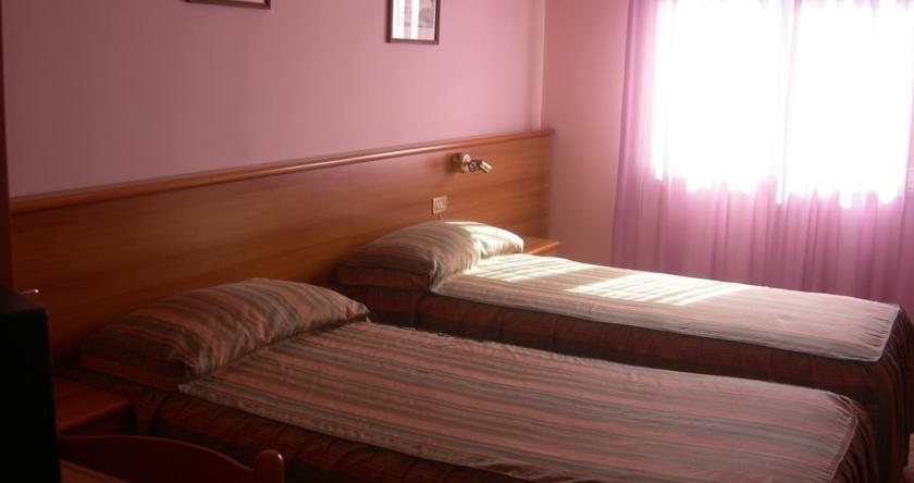 Albergo Pino Solitario, Vetralla — photo 1