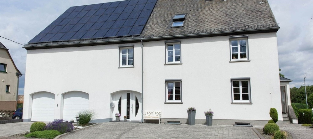 Beautiful Apartment in Morscheid-Riedenburg near Ski Trail, Morbach — photo 1