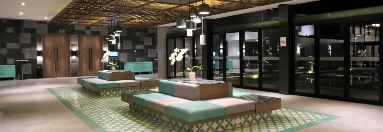 Santika Premiere Hotel Garut, 加鲁特 — 照片 1