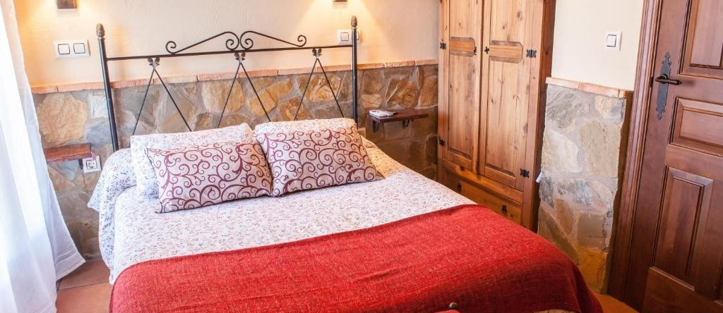 Casas Rurales La Dehesa, 卡萨斯德尔蒙特 — 照片 1
