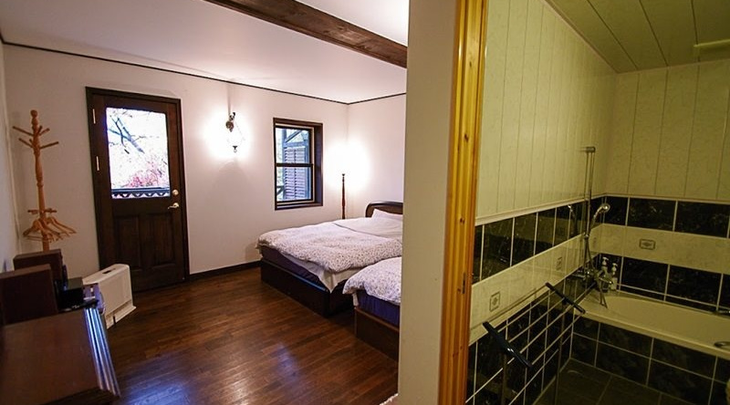 Petit Hotel of Log House Tombouctou, Ina — photo 1