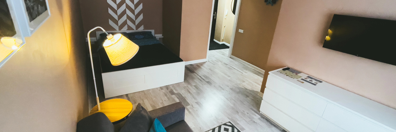 Na 50 Let Oktyabrya Flat, Kirovsk — photo 1