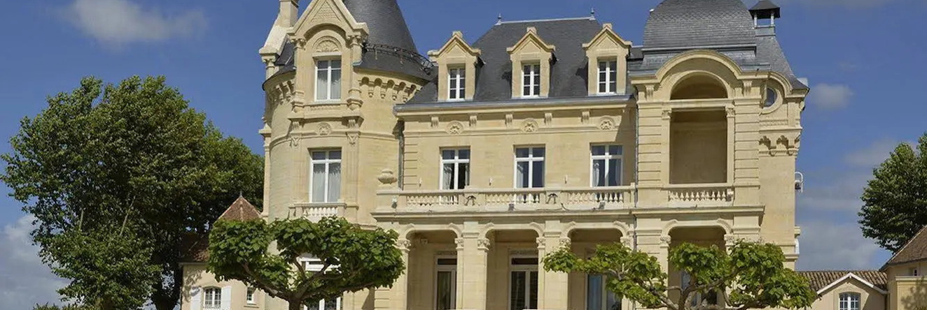 Château Hotel Grand Barrail, 圣埃米利永 — 照片 1