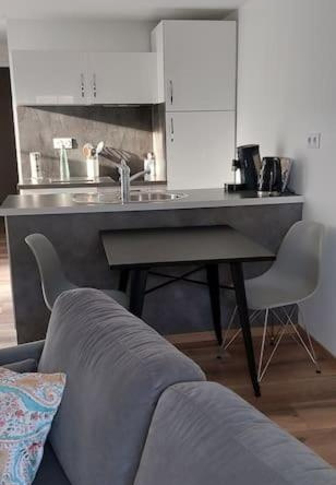 Gite Chez Marianne- la Halte Jurassienne (Adults Only), Montmorot — photo 1