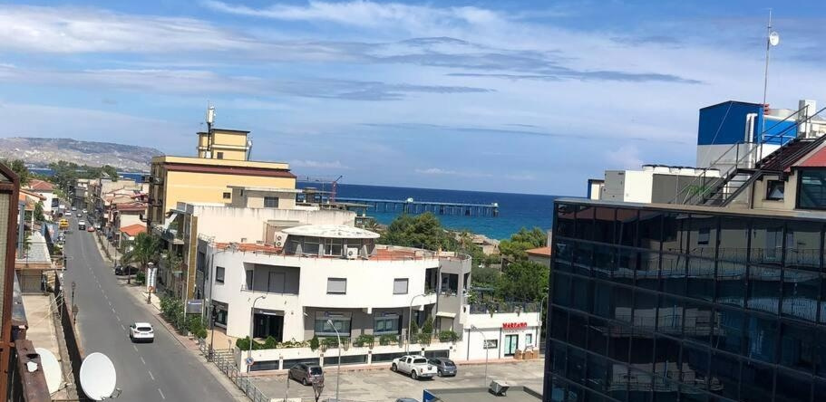 Appartamento Siderno sul mare trilocale, 西代尔诺 — 照片 1