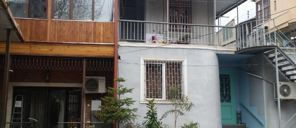 Alpha Tbilisi, Тбилиси — фото 1