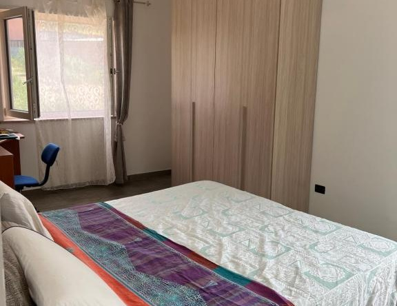 Appartamento vicino al mare con grande terrazza, 格里索利亚 — 照片 1
