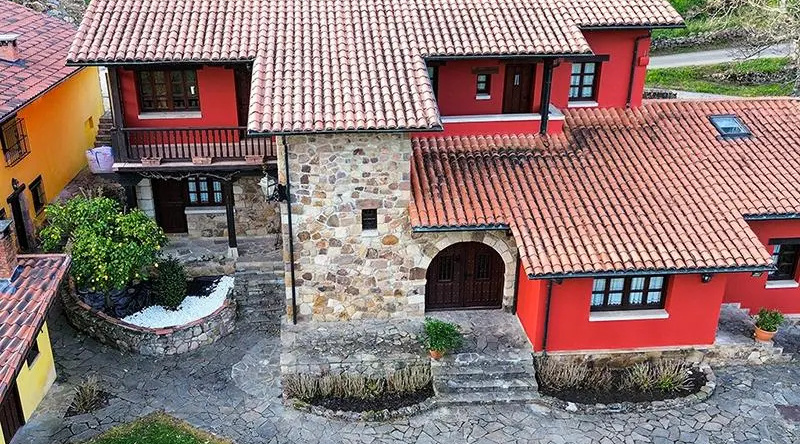 Apartamentos Santillana Mijares 3000, 桑蒂利亚纳德尔马尔 — 照片 1