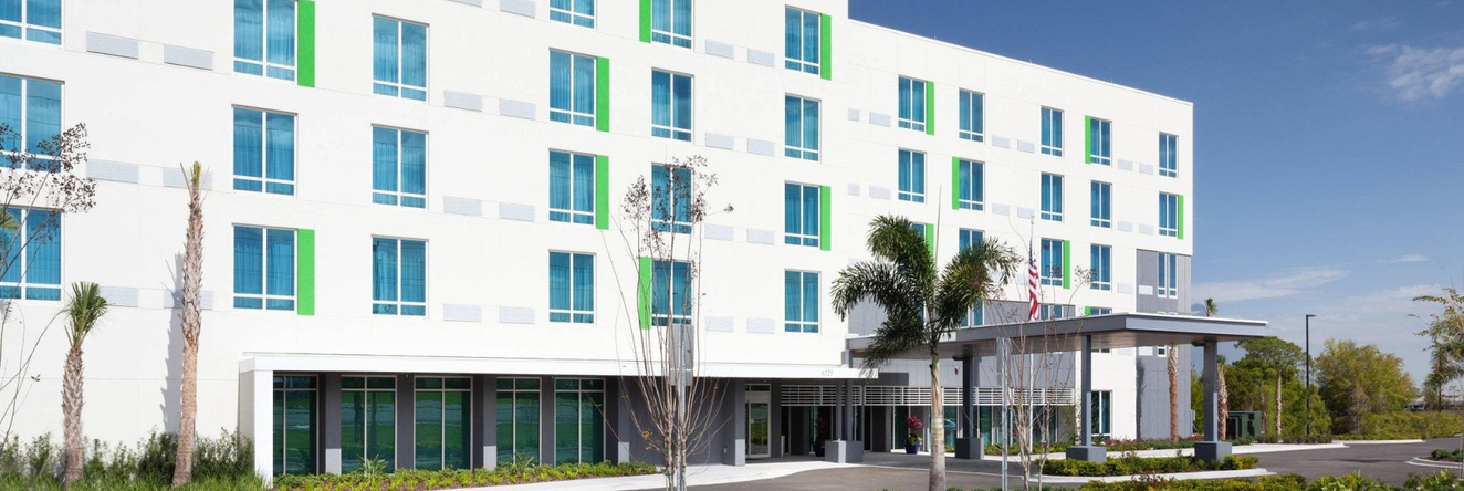 Courtyard by Marriott Winter Haven, 温特黑文 — 照片 1