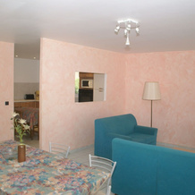 Spacious house, 100m from the beach, swimming pool., 阿雷尼奥 — 照片 3